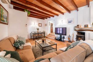 Masia a Pollença Poble. Casa de pueblo de estilo tradicional en venta en el corazón de p