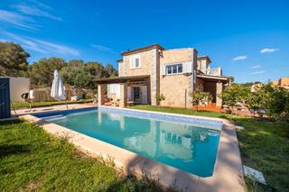 Xalet a Son Ferrer. Gran chalet en venta en la tranquila son ferrer, suroeste mallor