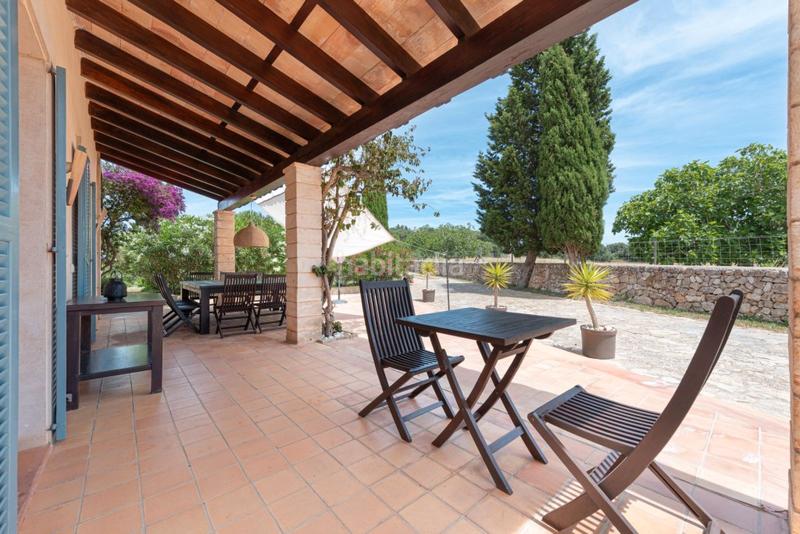 Foto 06614f21-9bcc-476b-9368-6c3c20eadf51. Bauernhof mit heizung parking pool in Petra