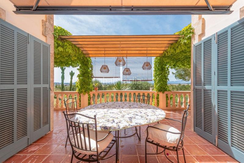 Foto 79361ab0-acfa-48f5-855a-67281d6a1c39. Bauernhof mit heizung parking pool in Petra