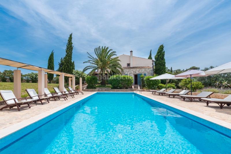 Foto f8ab412d-adb6-4006-b74f-65b5ff0a33bc. Bauernhof mit heizung parking pool in Petra