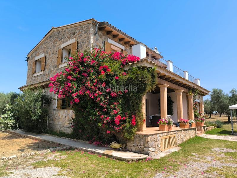 Foto 19687367-8eb6-4ba1-bd4f-0ad6e61cb18e. Masia amb piscina a Llubí