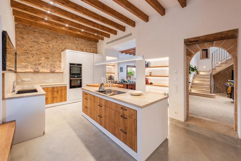Foto 13f90a0a-ae1f-41cc-8de2-b3602ce90b4c. Masía impecable casa de pueblo con piscina en venta en pollensa, norte mallorca en Pollença
