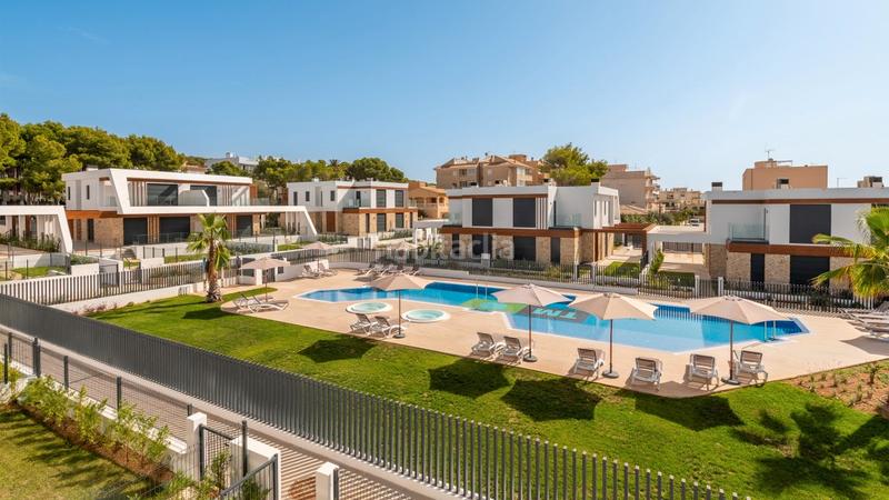 Foto f7603100-55cb-47e6-9056-61e5cb33cc0f. Chalet fantástica promoción de chalets en venta en Cala Ratjada, noreste de mallorca en Capdepera