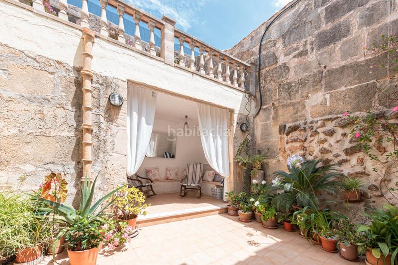 Foto c7b880d7-d530-4a97-96da-ee9c4abc7ae9. Masía auténtica casa adosada con zona exterior en venta en pollensa, norte mallorca en Pollença
