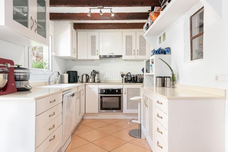 Foto d4b1648f-e80a-43fd-86cf-d674f90d9a18. Masía auténtica casa adosada con zona exterior en venta en pollensa, norte mallorca en Pollença