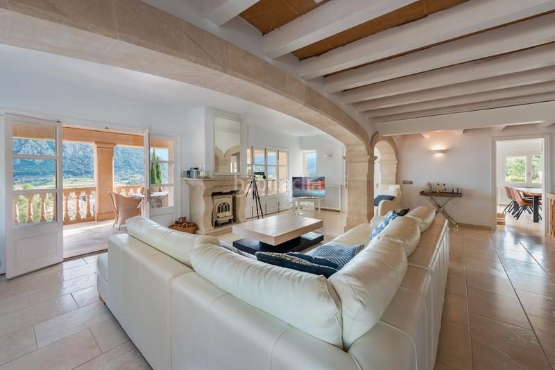 Foto 4db1bf4a-6d0d-4ca1-8f58-e0058ef6822a. Xalet amb calefacció aparcament piscina a Pollença poble Pollença