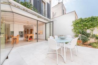 Casale in Pollença Poble. Casa de diseño sostenible en venta en el corazón de pollença, no