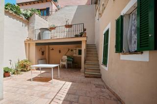 Masia a Ciutat d´Alcúdia. Amplia casa y excelente inversión en venta en alcudia, norte de