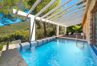 Masia a Esporles. Finca tranquila con vistas a la montaña en venta en esporles, su