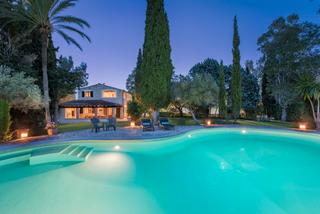 Masia a Pollença Poble. Extraordinaria casa de campo con pista de tenis en venta en poll