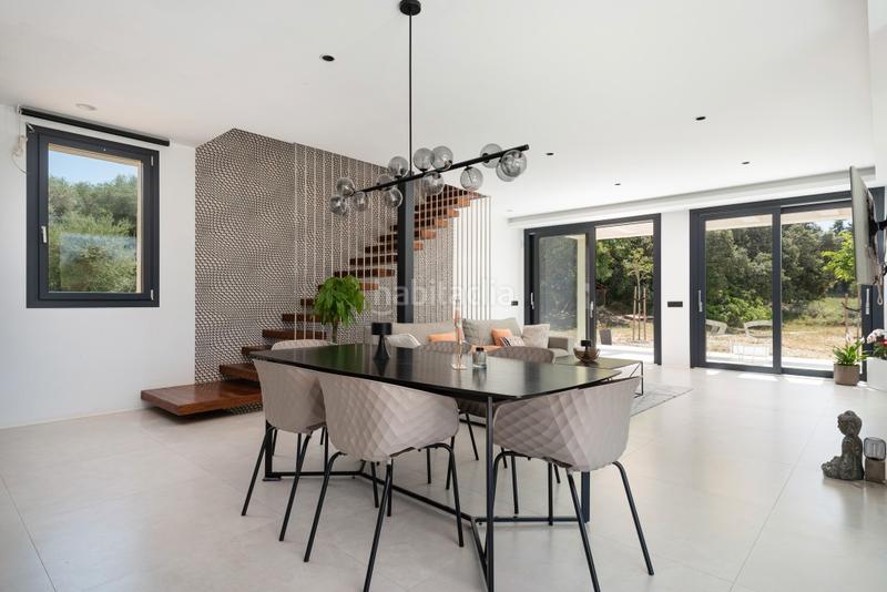 Foto db2effd2-25fd-4ea5-b0f5-b9f7fda82d4f. Mas avec chauffage parking piscine dans Selva