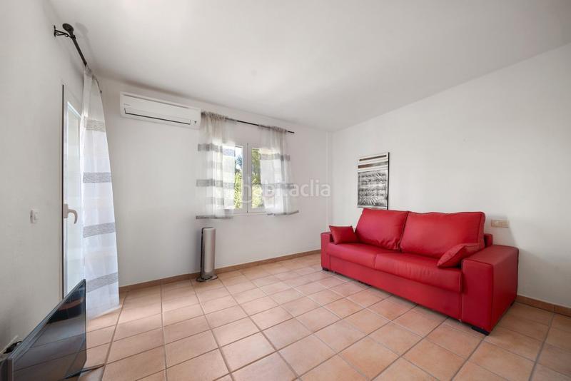 Foto 59a728dd-8ae6-4d2d-81a6-2f6eb48428d6. Doppelhaus mit heizung parking pool in Es Camp de Mar Andratx