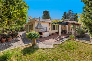 Chalet à Port de Pollença. Encantadora villa en venta cerca de la playa en puerto pollensa,