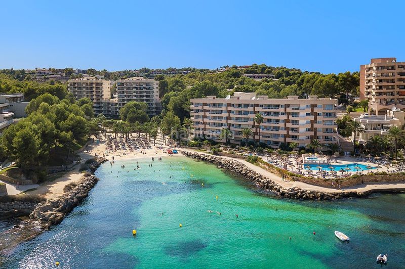 Foto e1d92a7d-c2fb-4801-87bf-2781a5edff4c. Xalet amb calefacció aparcament piscina a Cala Vinyes Calvià