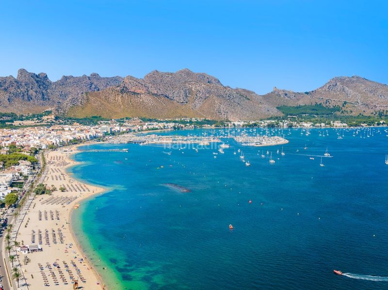 Foto f33e7438-4649-40b6-86c8-78784757382b. Xalet amb aparcament piscina a port de Pollença Pollença