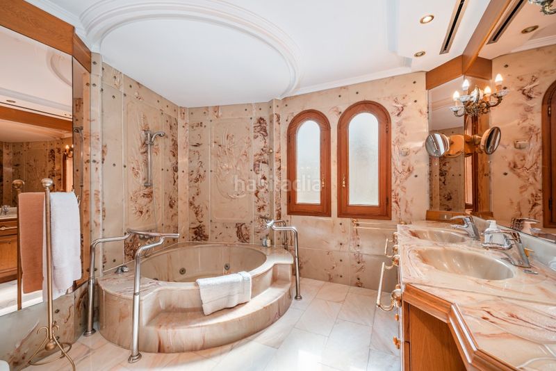 Foto 090b9318-3c26-4b5c-bba4-b9306ca38027. Masia amb calefacció aparcament a Muro