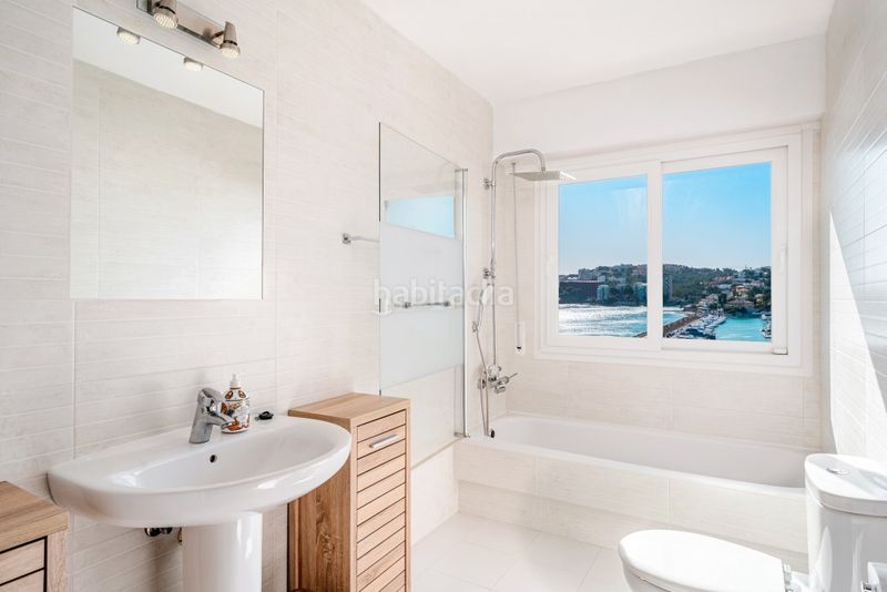 Foto 3a661479-8da5-4372-bada-b55ff456014c. Apartamento  en primera línea de mar en venta en la prestigiosa palma, mallorca en Palma de Mallorca