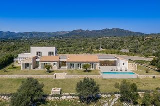 Masia a Manacor Centre. Elegante finca en venta cerca de sant llorenç, noreste de mallor