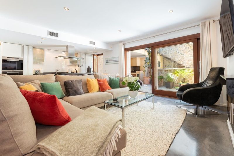 Foto 55705f2a-1535-406b-84c0-f2b4ee8e877d. Masia amb calefacció piscina a Pollença poble Pollença