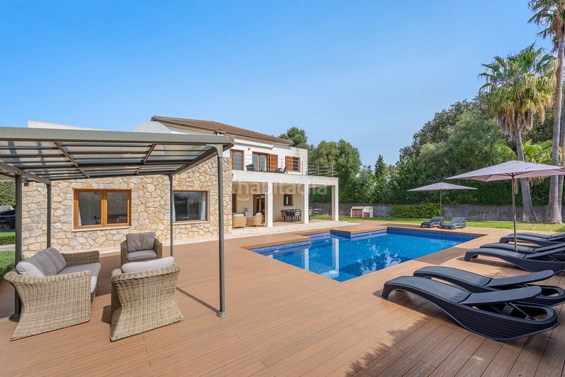 Foto 03832be1-1821-40aa-976c-065a968473f9. Xalet amb aparcament piscina a Pollença poble Pollença