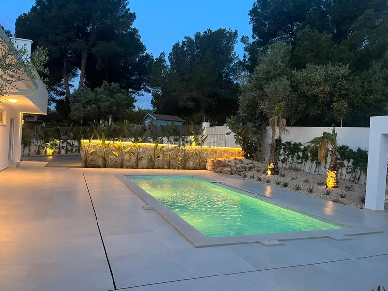 Foto 93b5c703-6be0-46fc-a51f-be6fcfee8fe3. Miete chalet mit parking pool in Palmanova Calvià