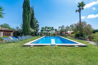 Casale in Pollença Poble. Encantadora finca rústica con piscina en venta en pollensa, al n