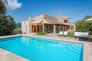 Country house in Son Servera Poble. Finca con vistas al campo en venta en son servera, noreste de ma