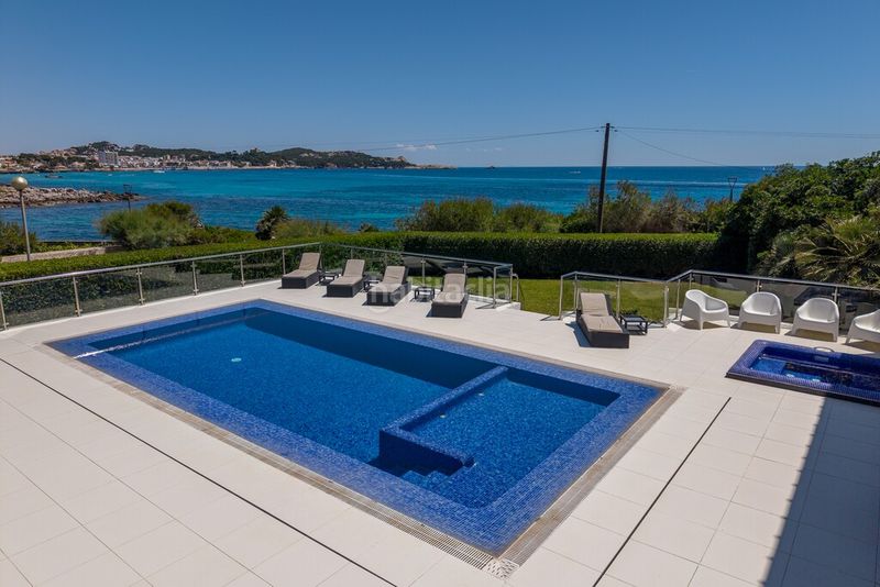 Foto a621ee93-04f8-4d9a-b8e3-57d592a7d603. Xalet amb calefacció aparcament piscina a Cala Ratjada Capdepera