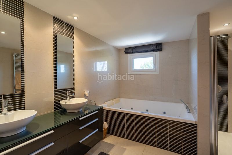 Foto f1e786f5-a22c-4273-ba27-92a3fd932ec5. Xalet amb calefacció aparcament piscina a Cala Ratjada Capdepera