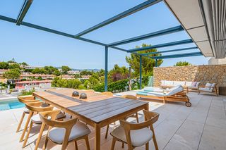 Casa pareada en Cala Vinyes. Casa de lujo con piscina privada en venta en cala vinyes, suroes