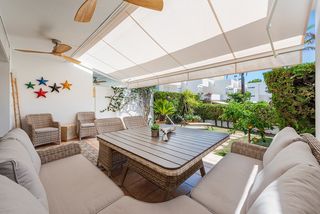 Casa pareada en Port de Pollen�a. Casa adosada de lujo con piscina comunitaria en venta en puerto