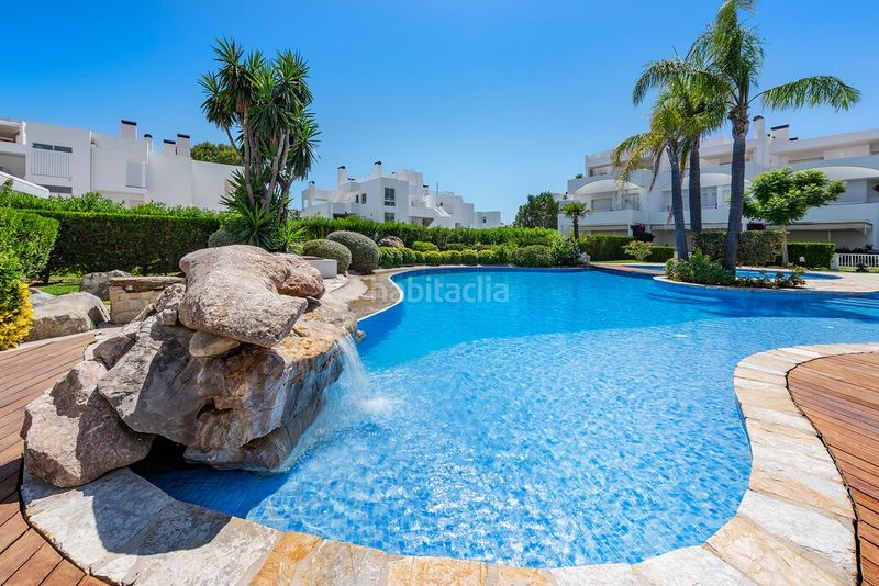 Foto 77d850cc-f574-4259-9a6f-b735a4181933. Casa aparellada amb aparcament piscina a port de Pollença Pollença