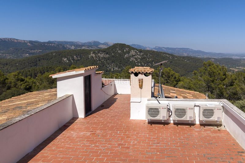 Foto d86f1059-1e7a-4262-8d6f-fe5a2455358d. Chalet finca rural con vistas inigualables en venta cerca de palma, mallorca occidental en Esporles