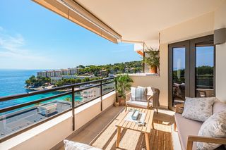 Apartament a Cala Vinyes. Ático en venta con acceso directo a la playa en cala vinyes, sur