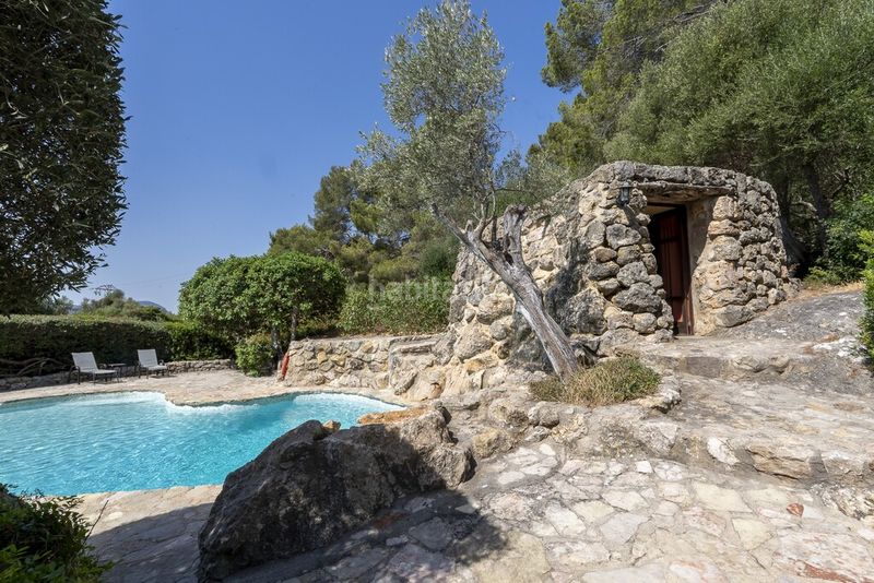 Foto efeea365-dd5e-4911-bb55-d4359288c8e8. Masia amb calefacció aparcament piscina a Pollença poble Pollença