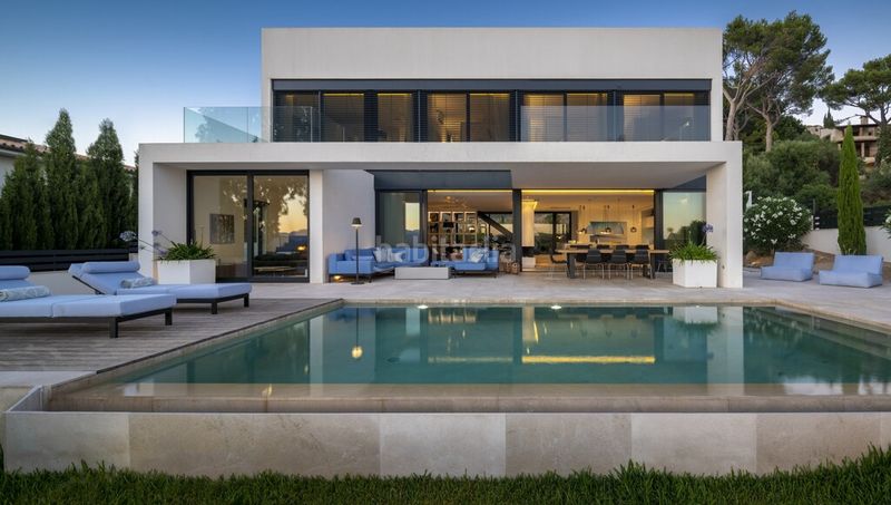 Foto bfe2ab60-a81e-46d1-9a4e-498c0519a250. Chalet elegante villa costera con vistas al mar en venta en bonaire, al norte de mallorca en Alcúdia