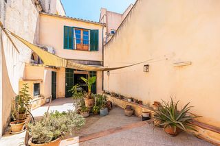 Masia a Pollença Poble