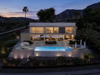 Xalet a Bacarés-Manresa-Bonaire. Espectacular villa con vistas al mar en venta en bon aire, norte