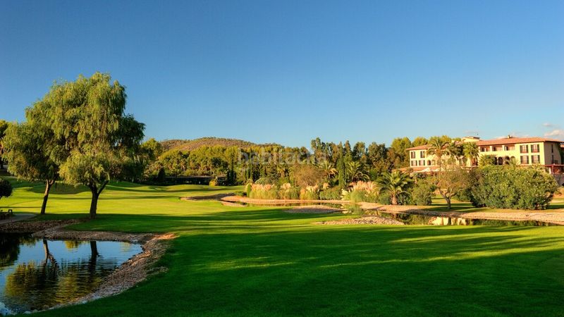 Foto 58c4cc40-86bd-42f0-b35b-35478b10f52f. Chalet with heating parking pool in Son Vida Palma de Mallorca