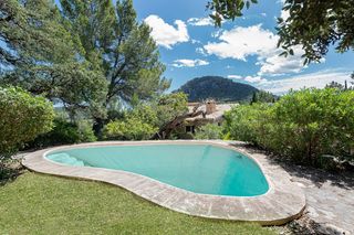 Casale in Pollença Poble. Finca única con gran potencial de inversión en venta en el casco