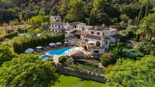 Mas à Pollença Poble. Excepcional finca con piscina y pista de tenis en pollensa, nort