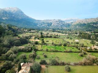 Country house in Pollença Poble. Finca rústica con necesidad de renovación en venta cerca de poll