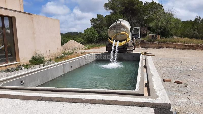 Foto fa5fc2f9-d686-47d0-a661-151e757a4992. Masia amb aparcament a Felanitx poble Felanitx