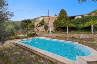 Xalet a Andratx. Casa pareada de campo en venta en el norte de andratx, mallorca