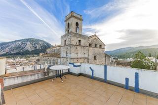 Mas à Pollença Poble. Casa de pueblo para reformar a la venta en pollensa, mallorca