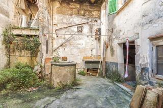 Mas à Pollença Poble. Casa de pueblo a reformar en una calle muy apreciada de pollensa