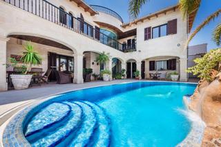 Xalet a Búger. Impresionante casa de lujo con vistas abiertas en venta en bùger