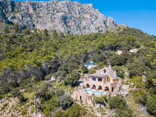 Chalet à Puigpunyent. Villa en venta en puigpunyent, mallorca