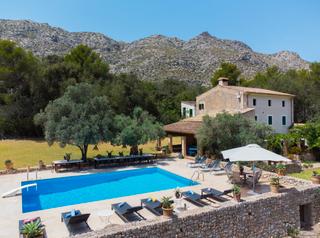 Mas à Pollença Poble. Gran finca con pista de tenis a la venta cerca de cala san vicen